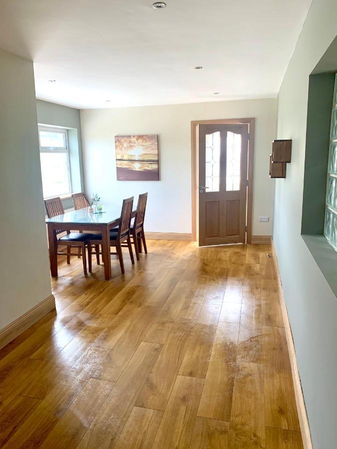 Wild Atlantic Way Cottage Dooagh Exterior foto